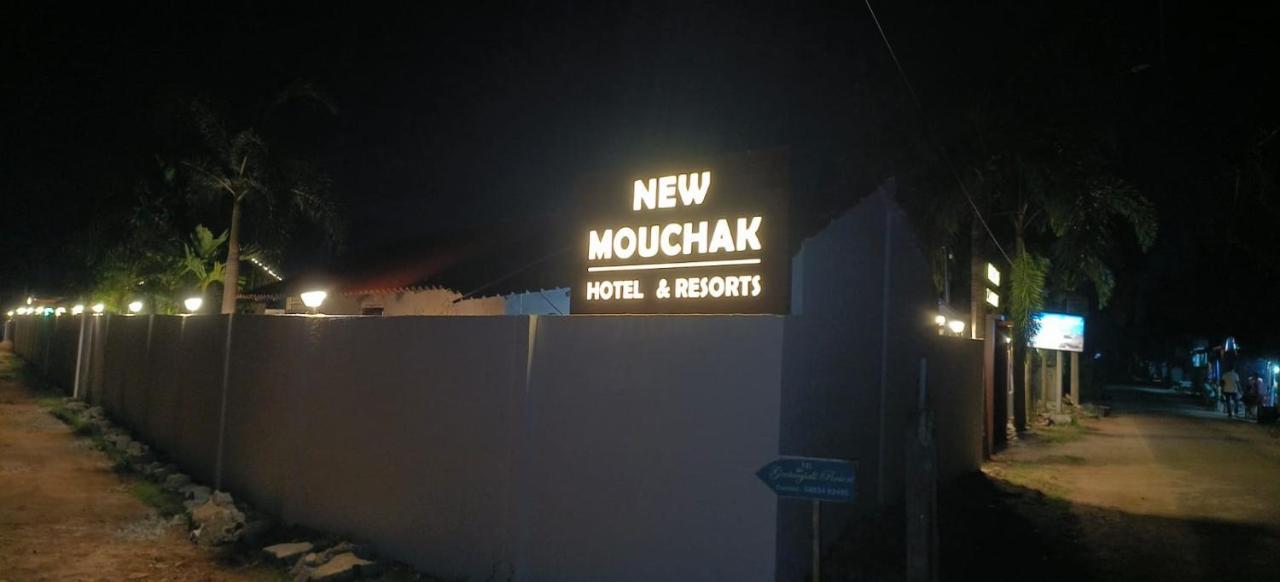 New Mouchak Hotel & Resorts Tajpur Exterior foto